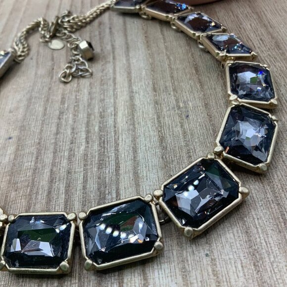 Lia Sophia Retired Versailles Cut Crystals Gold Tone Necklace - Picture 1 of 9